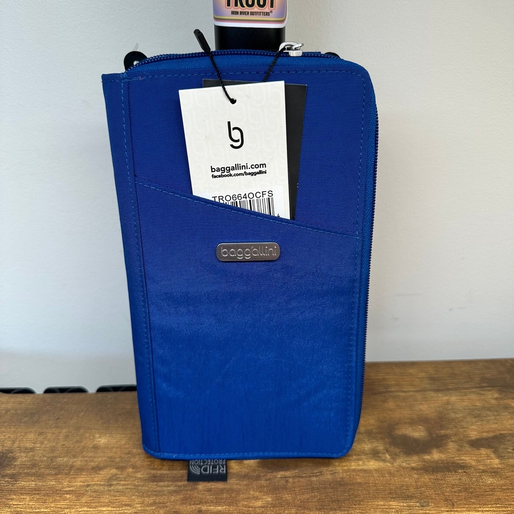 Baggallini RFID Travel Organizer Wallet Cobalt Blue Pink TRO664OCFS New